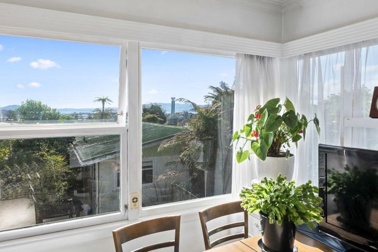 Photo of property in 74 Gordon Road, Western Heights, Rotorua, 3015