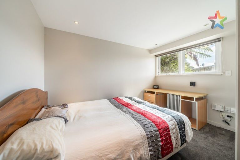 Photo of property in 28 Hollies Crescent, Johnsonville, Wellington, 6037