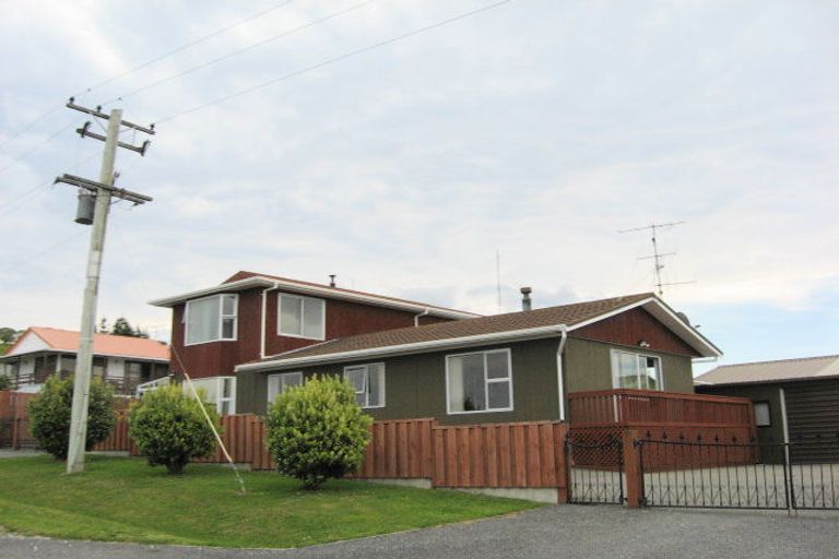 Photo of property in 44 Ward Street, Kaikoura, 7300