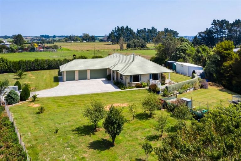 Photo of property in 30 Waipapa Road, Waitara, 4383