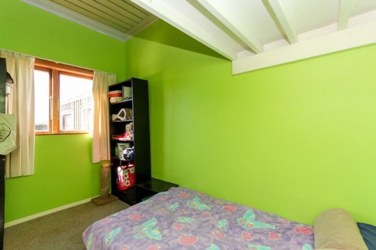 Photo of property in 65 Carthew Street, Okato, 4335