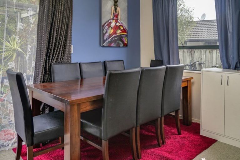 Photo of property in 17 Rintoul Place, Brightwater, 7022