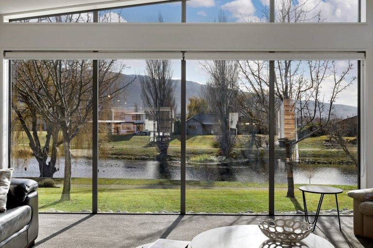 Photo of property in 11 Quartz Lane, Mount Pisa, Cromwell, 9383