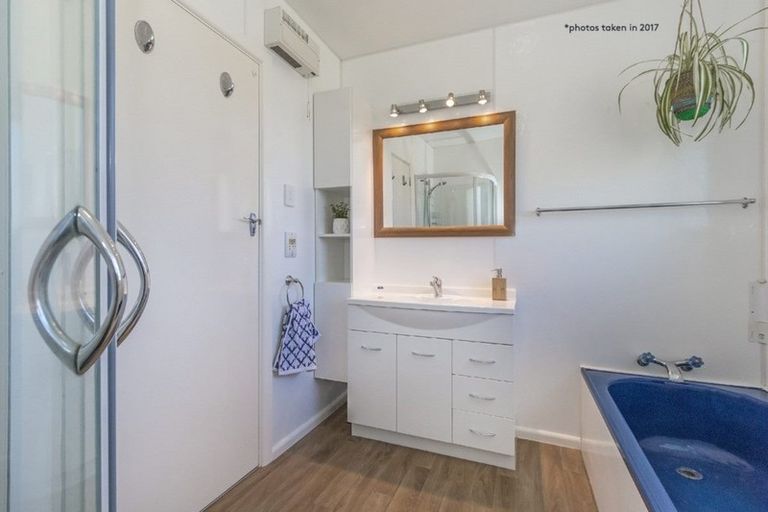 Photo of property in 67 Farquhars Road, Redwood, Christchurch, 8051