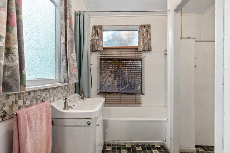 Photo of property in 23 Stanley Avenue, Te Aroha, 3320