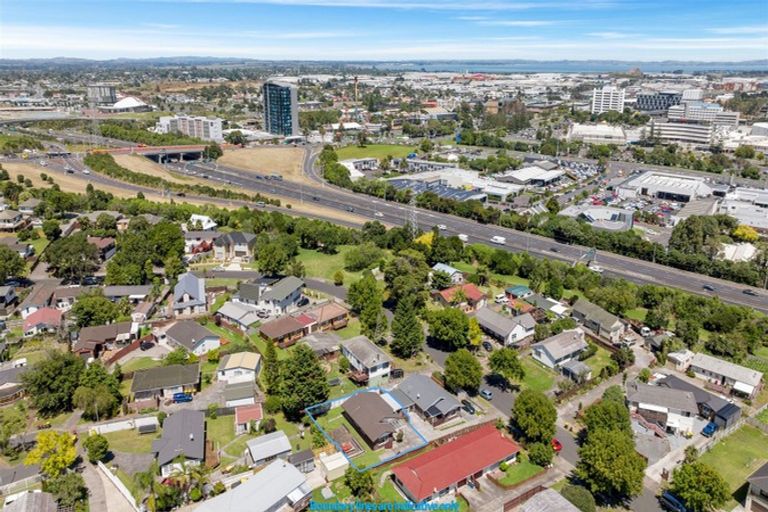 Photo of property in 37a Sikkim Crescent, Clover Park, Auckland, 2019