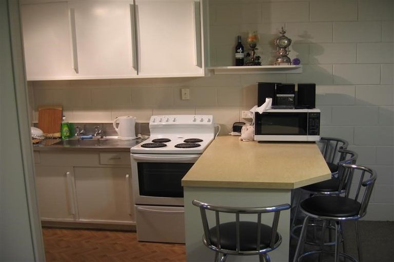 Photo of property in 9/4 Wynyard Road, Mount Eden, Auckland, 1024