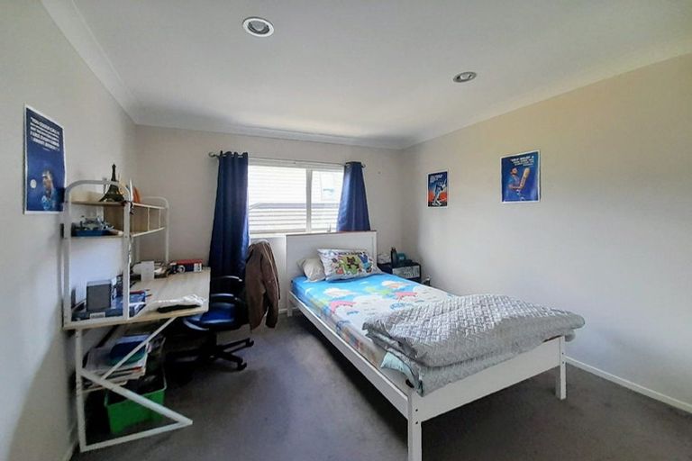 Photo of property in 10 Muirlea Drive, Flat Bush, Auckland, 2016