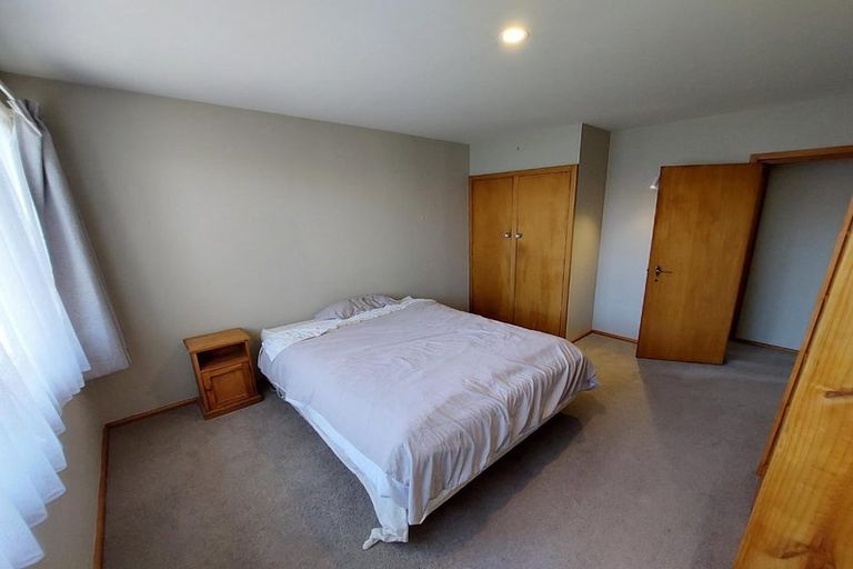 Photo of property in 35a Prestons Road, Redwood, Christchurch, 8051