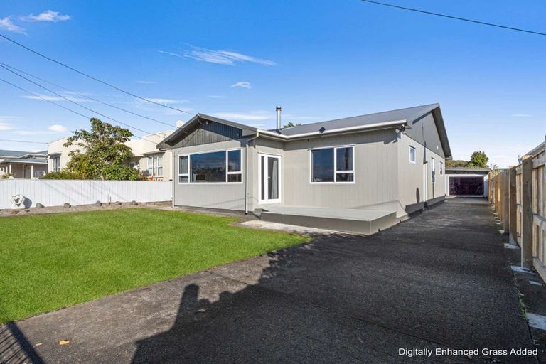 Photo of property in 45 Moana Street, Whanganui East, Whanganui, 4500