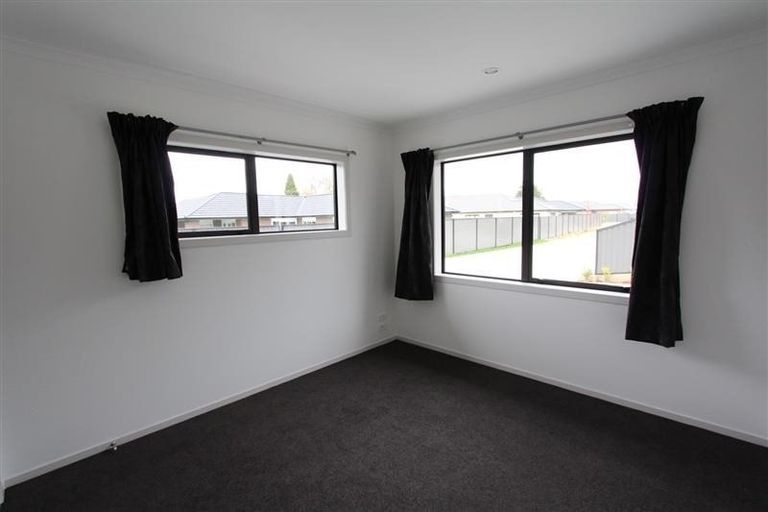 Photo of property in 6 Stan Heather Drive, Glenview, Hamilton, 3206