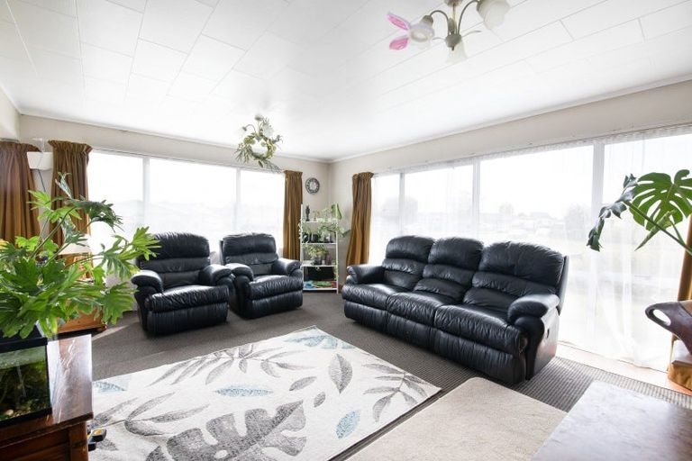 Photo of property in 41 Fife Crescent, Tamatea, Napier, 4112