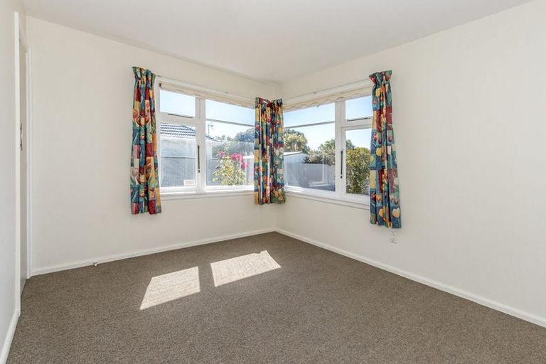 Photo of property in 27 Manurere Street, Hei Hei, Christchurch, 8042