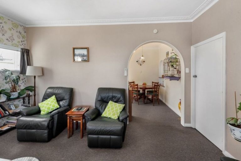 Photo of property in 126 Weraroa Road, Levin, 5510