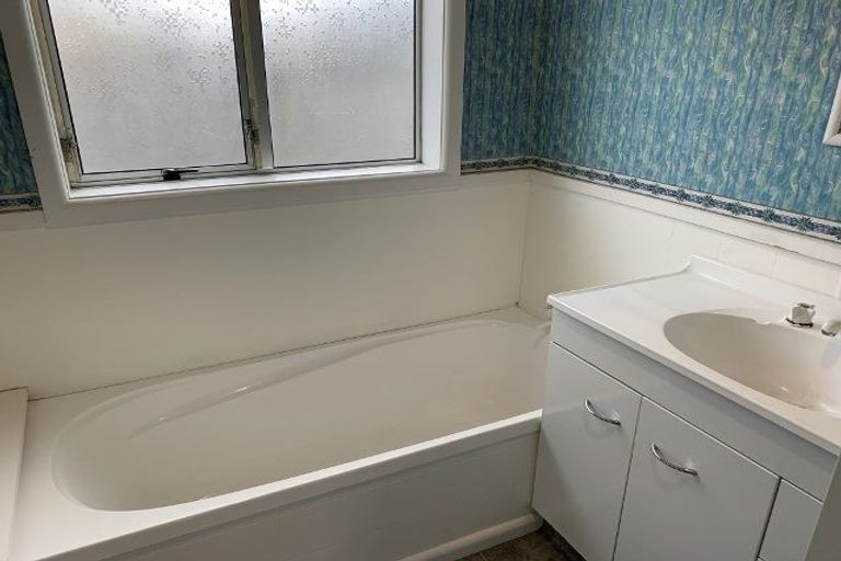 Photo of property in 95 Neill Street, Hornby, Christchurch, 8042