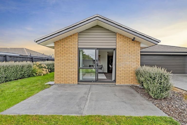 Photo of property in 34 Wallingford Crescent, Rolleston, 7615