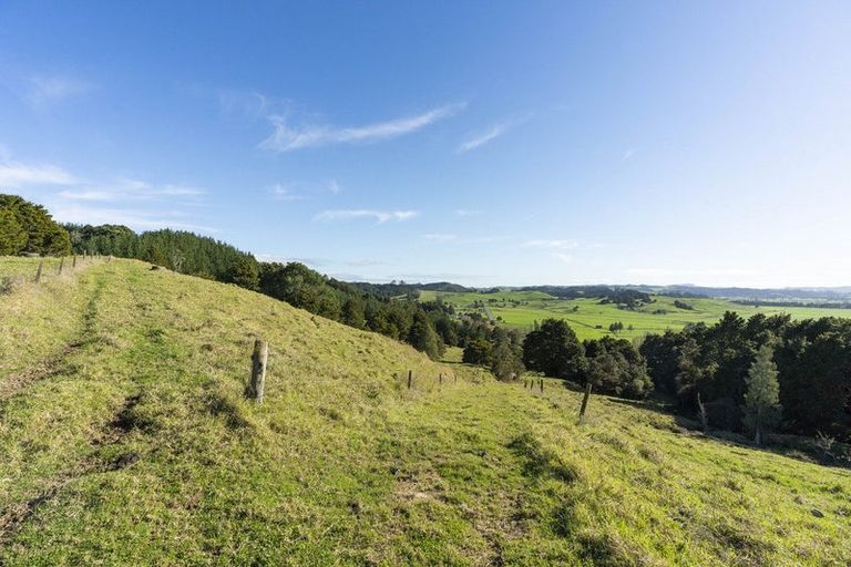 Photo of property in 27 Hukerenui Road, Ruatangata West, Hikurangi, 0182
