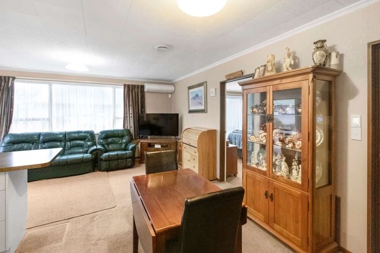 Photo of property in 220b Main Street, Gore, 9710