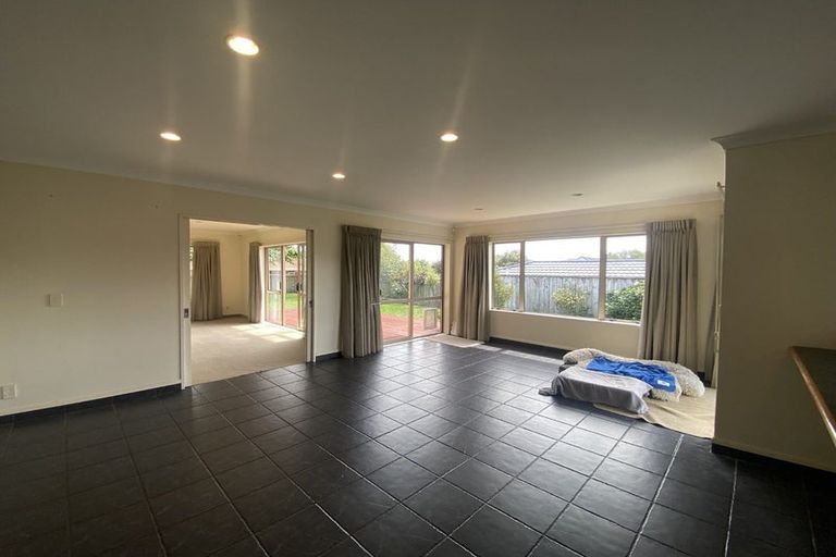 Photo of property in 109 Langdale Avenue, Paraparaumu, 5032