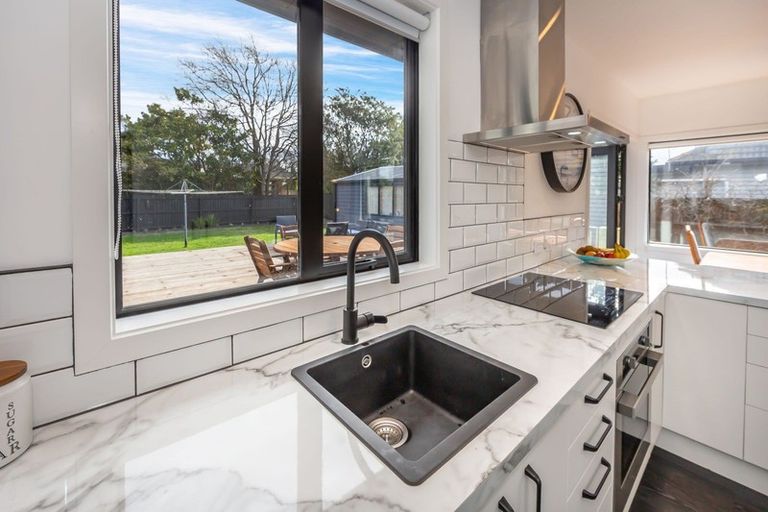 Photo of property in 97 Marshland Road, Shirley, Christchurch, 8061