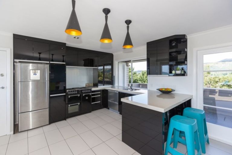 Photo of property in 14 Rosetta Road, Raumati South, Paraparaumu, 5032