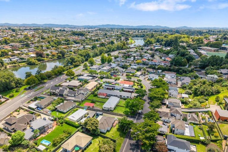 Photo of property in 39 Banbury Crescent, Fairfield, Hamilton, 3214