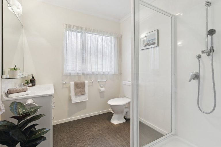 Photo of property in Redwood Village, 31/42 Main Road, Tawa, Wellington, 5028