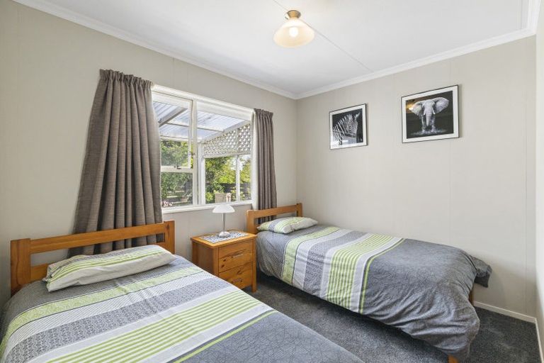 Photo of property in 9b Herekawe Drive, Spotswood, New Plymouth, 4310