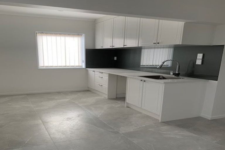 Photo of property in 40 Cooladawson Drive, Flat Bush, Auckland, 2019