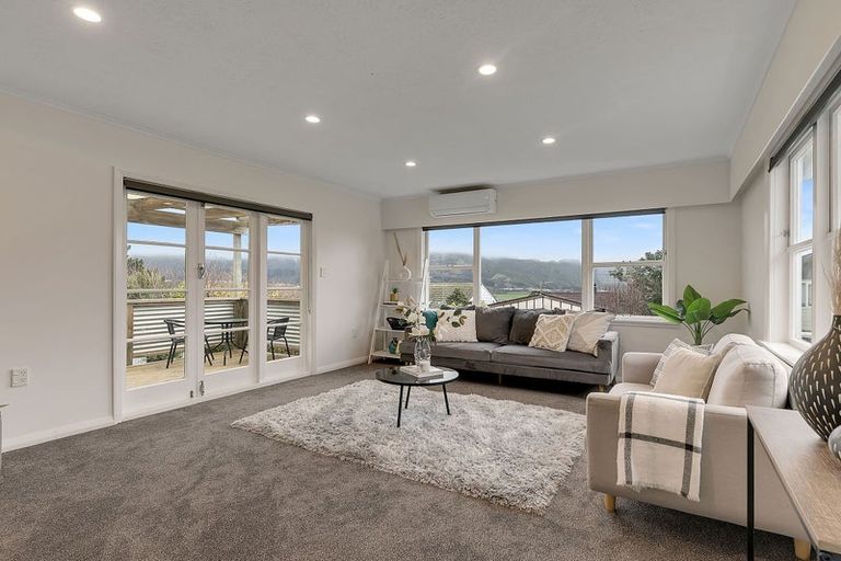 Photo of property in 48 Ernest Street, Ranui, Porirua, 5024