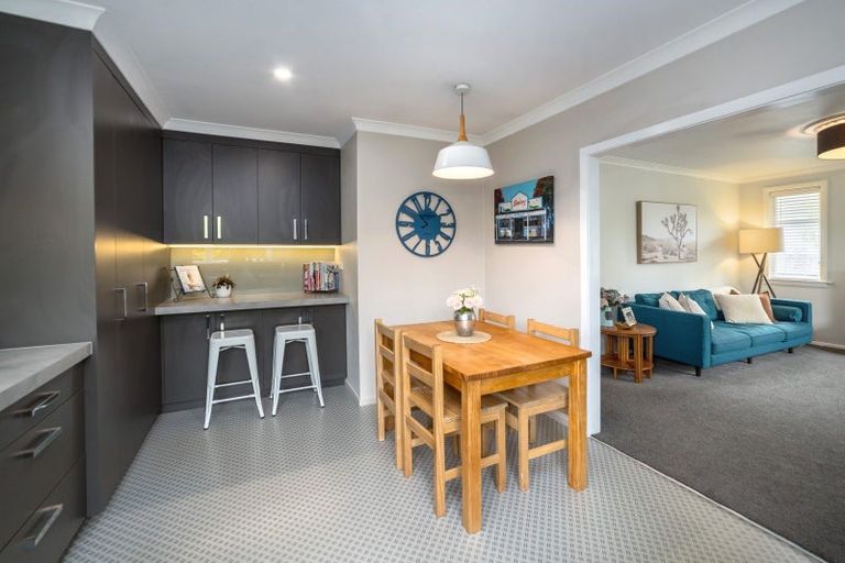 Photo of property in 21 Brooklyn Road, Carterton, 5713