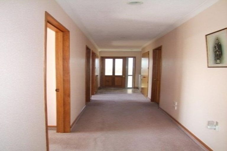 Photo of property in 2 Duthie Street, Milton, 9220