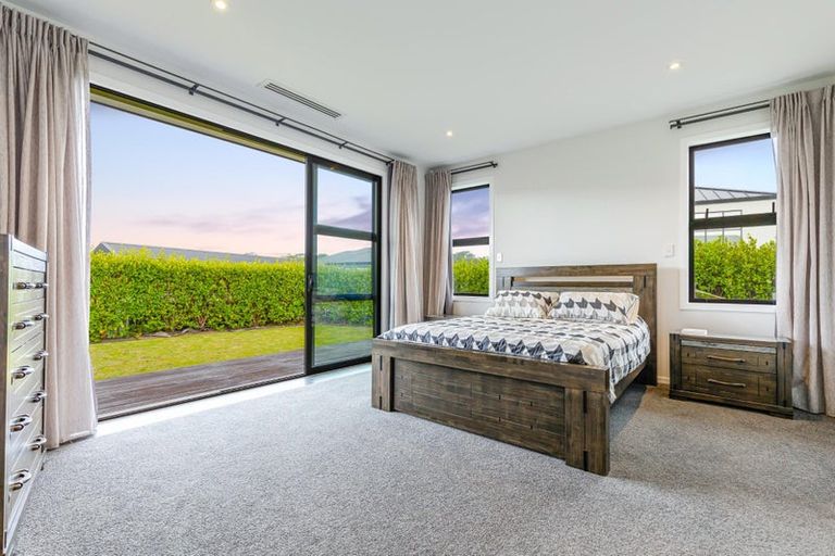 Photo of property in 78 Riverhead Point Drive, Riverhead, 0820