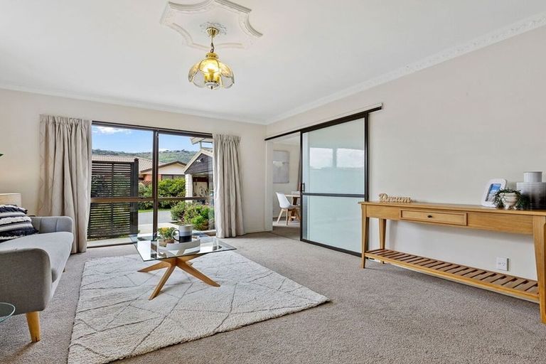 Photo of property in 31 Laing Crescent, Heathcote Valley, Christchurch, 8022