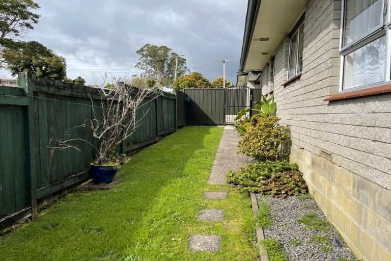 Photo of property in 311 Avonhead Road, Avonhead, Christchurch, 8042