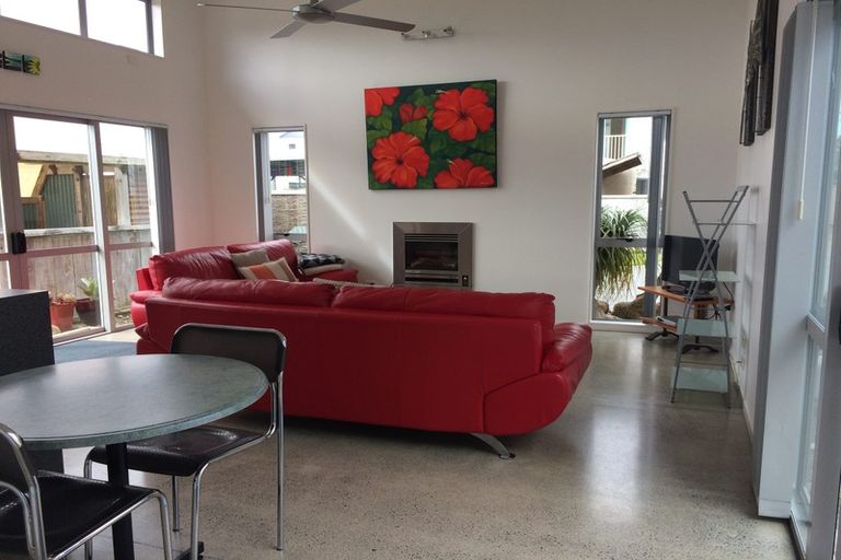 Photo of property in 8 Papaka Road, Ngunguru, Whangarei, 0173