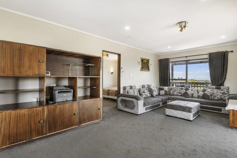 Photo of property in 27a Florence Daly Place, Mount Roskill, Auckland, 1041