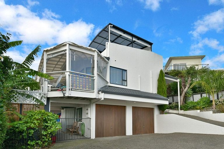 Photo of property in 68a Vipond Road, Stanmore Bay, Whangaparaoa, 0932