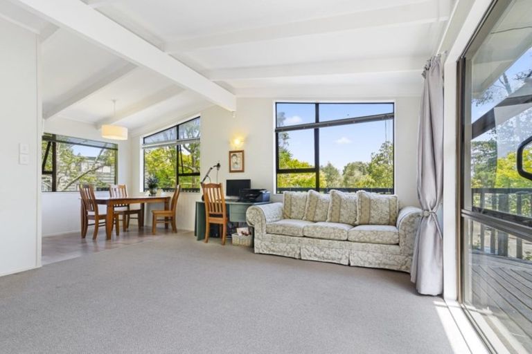 Photo of property in 19 Chrisarda Place, Red Hill, Papakura, 2110