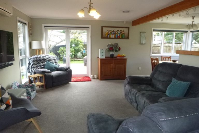 Photo of property in 17 Clyma Place, Massey, Auckland, 0614