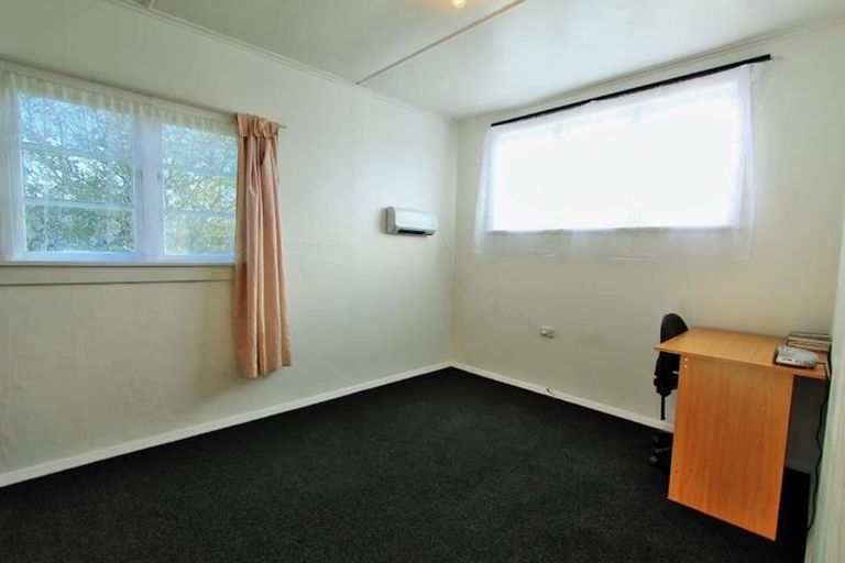 Photo of property in 56 Baird Road, Tokoroa, 3420