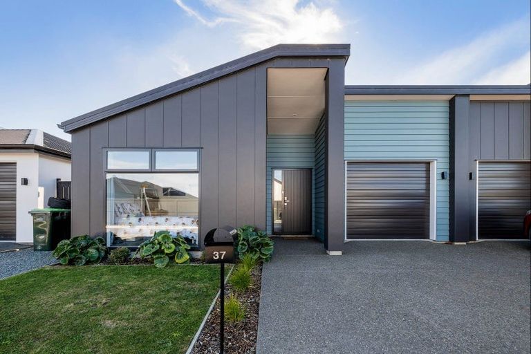 Photo of property in 37 Upham Lane, Rolleston, 7615