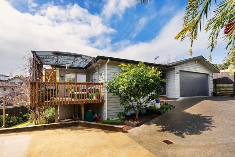 Photo of property in 33a Mason Street, New Lynn, Auckland, 0600