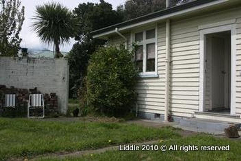 Photo of property in 126 Middlepark Road, Sockburn, Christchurch, 8042