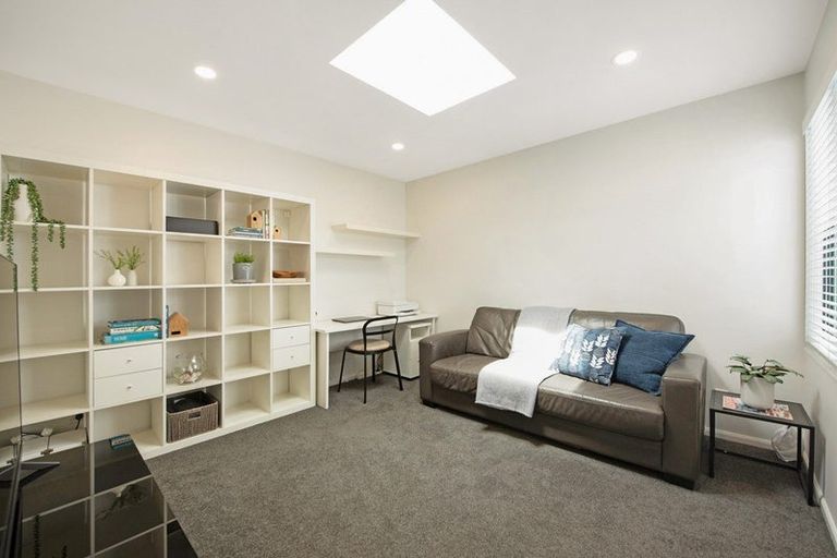 Photo of property in 4/148 Evans Bay Parade, Roseneath, Wellington, 6021