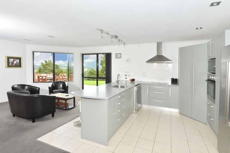 Photo of property in 375 Apotu Road, Kauri, Kamo, 0185