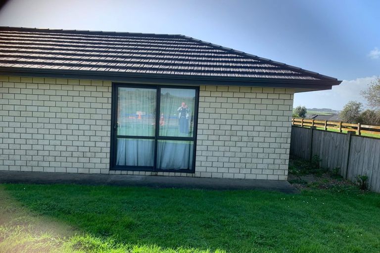 Photo of property in 96 Helenslee Road, Pokeno, 2472