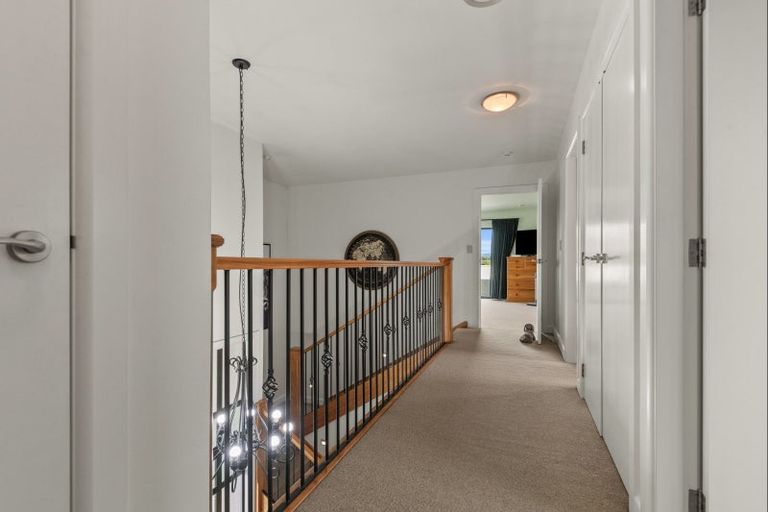 Photo of property in 6 Banksia Grove, Milson, Palmerston North, 4414