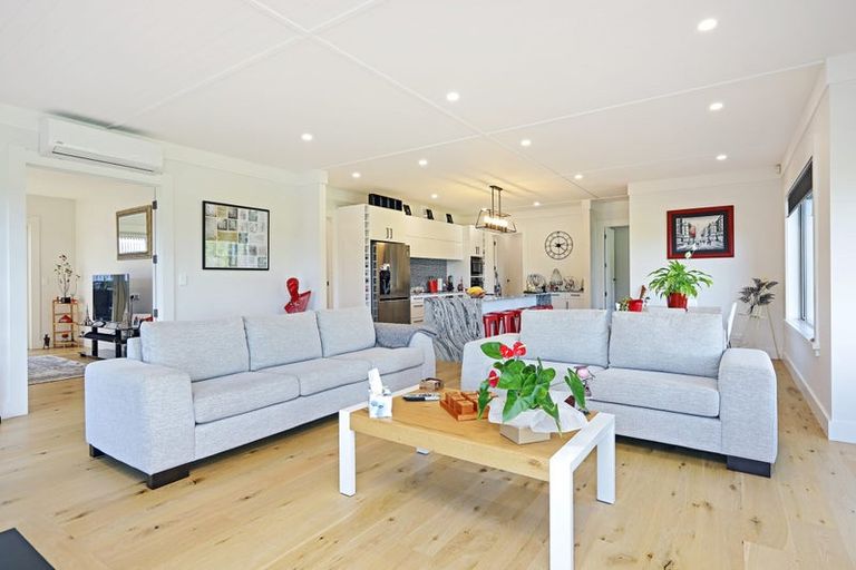 Photo of property in 3a Ridgeway Terrace, Taradale, Napier, 4112