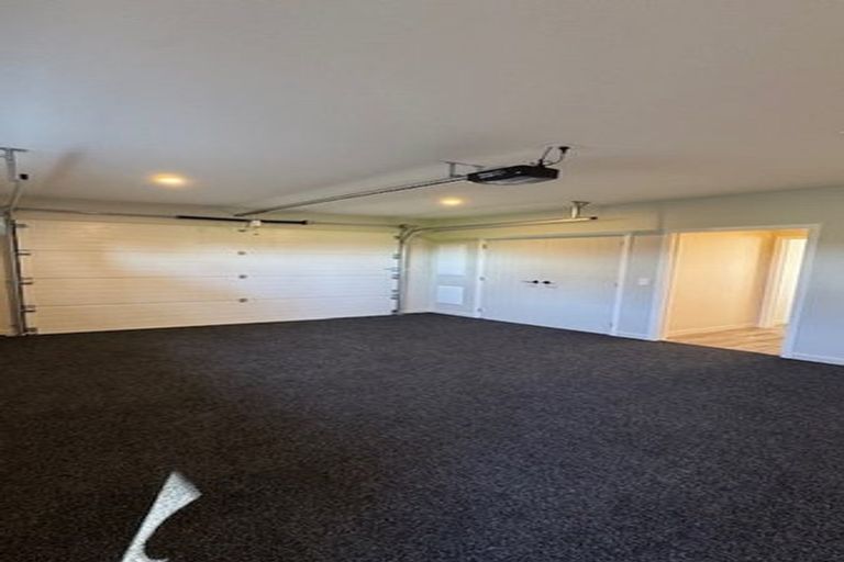 Photo of property in 32 West Place, Greenmeadows, Napier, 4112